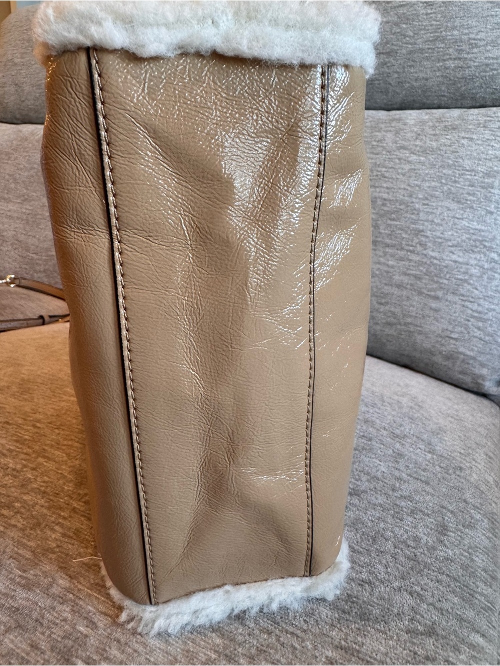 Marc Jacobs Mini Grind Faux Fur Trimmed Crossbody Tote Bag - Like New - Picture 9 of 9